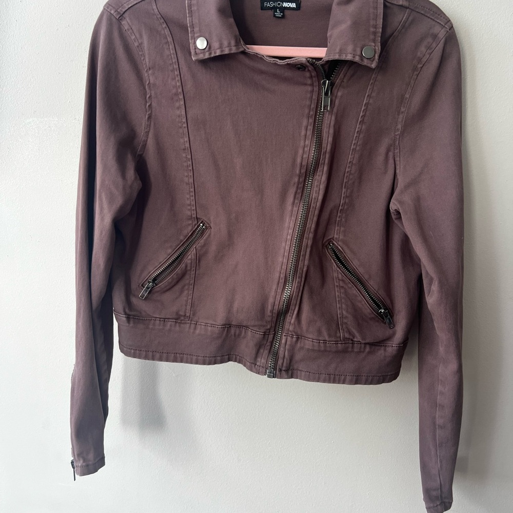 Fashion Nova Women's Mauve Bomber Jacket Zipper Detail